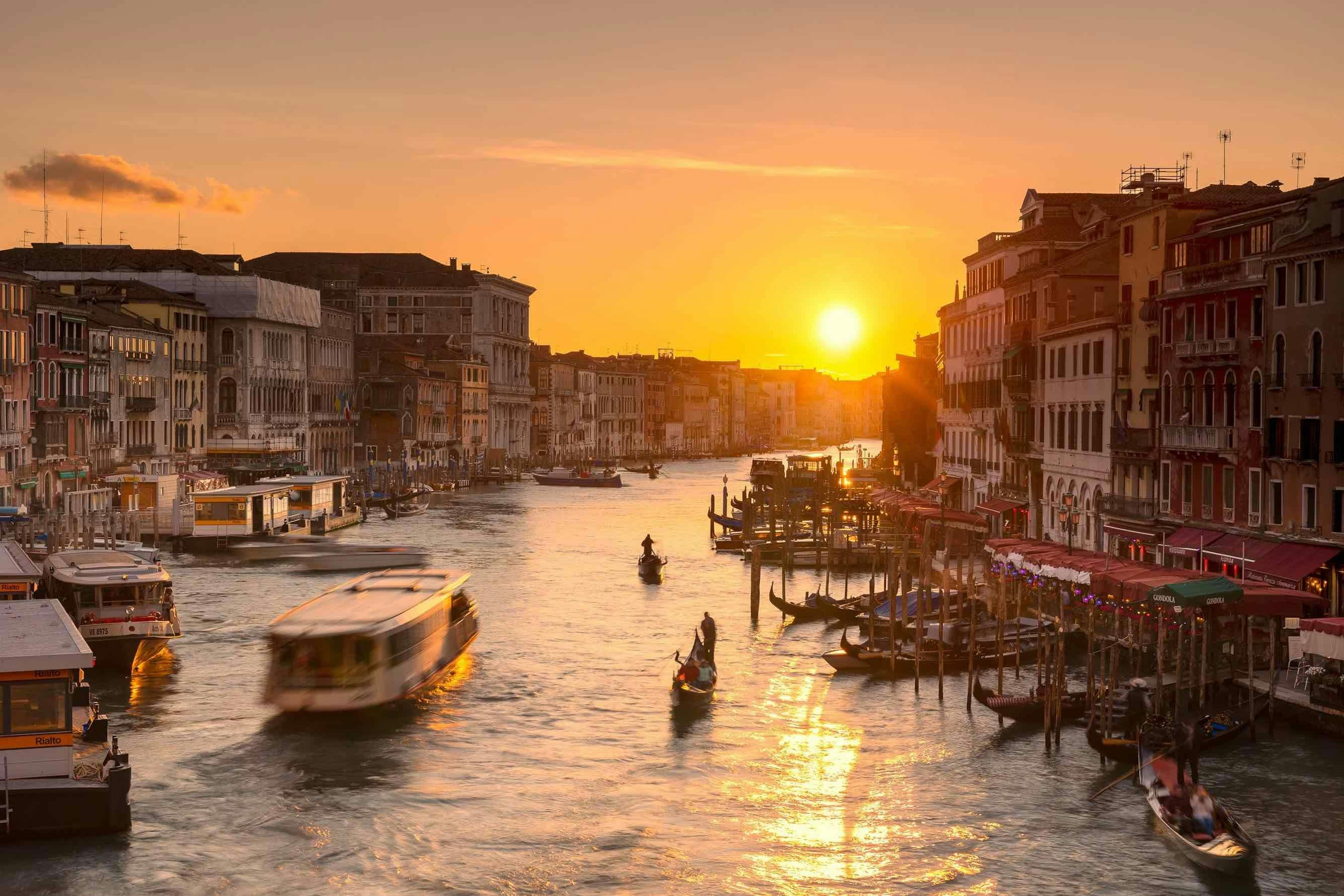Romantiv Venice