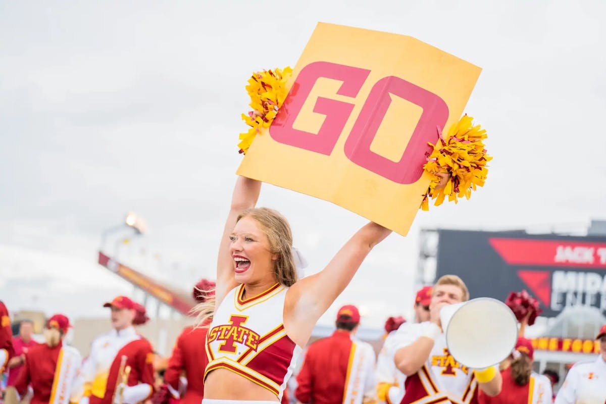  How to Succeed as a (real!) Cheerleader